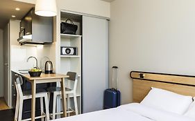 Aparthotel Adagio access Palaiseau Saclay